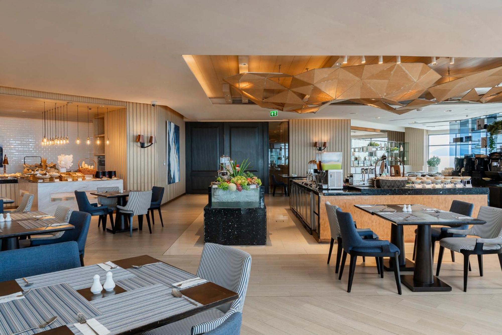 Holiday Inn & Suites Rayong City Centre By Ihg Екстер'єр фото