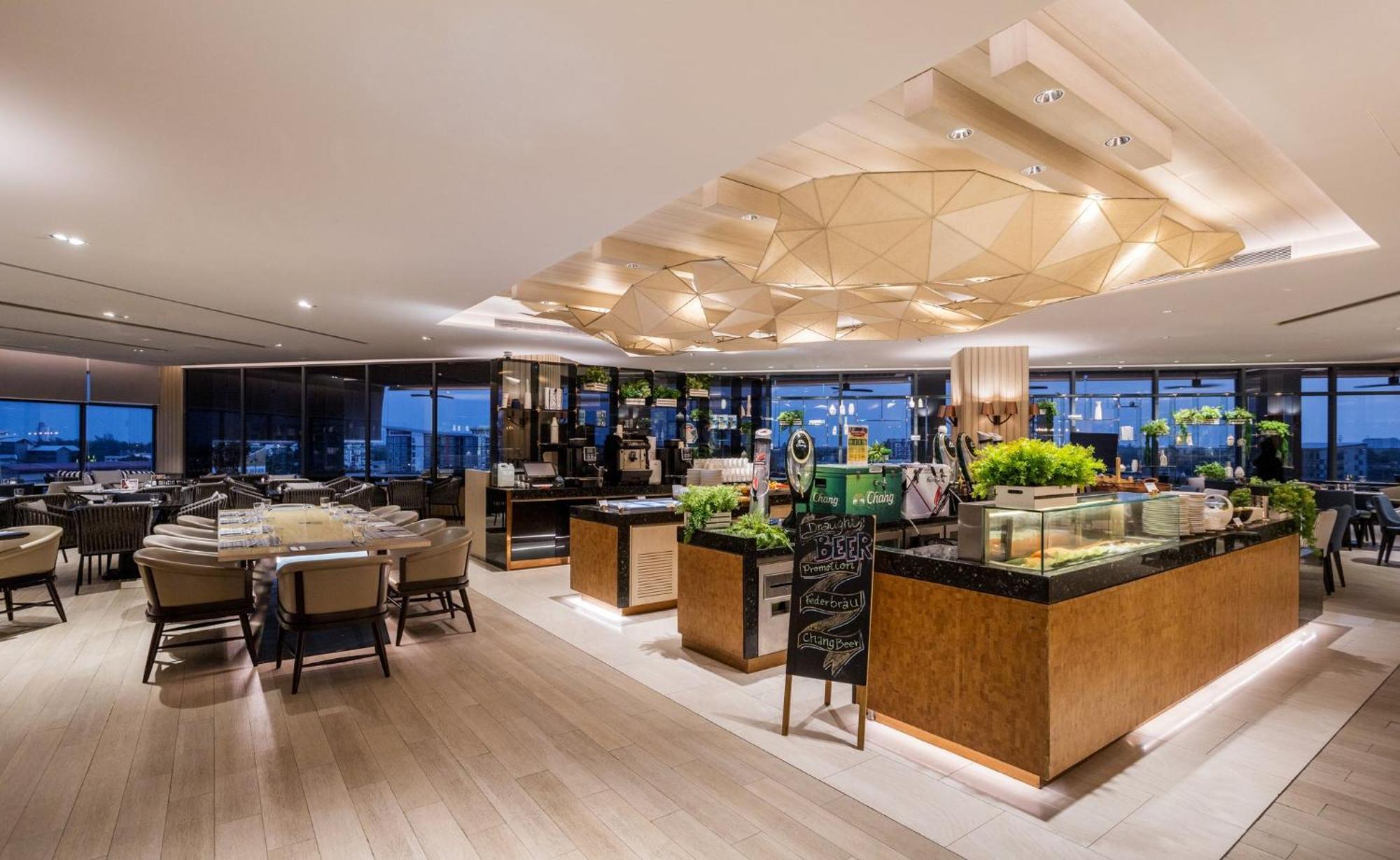 Holiday Inn & Suites Rayong City Centre By Ihg Екстер'єр фото