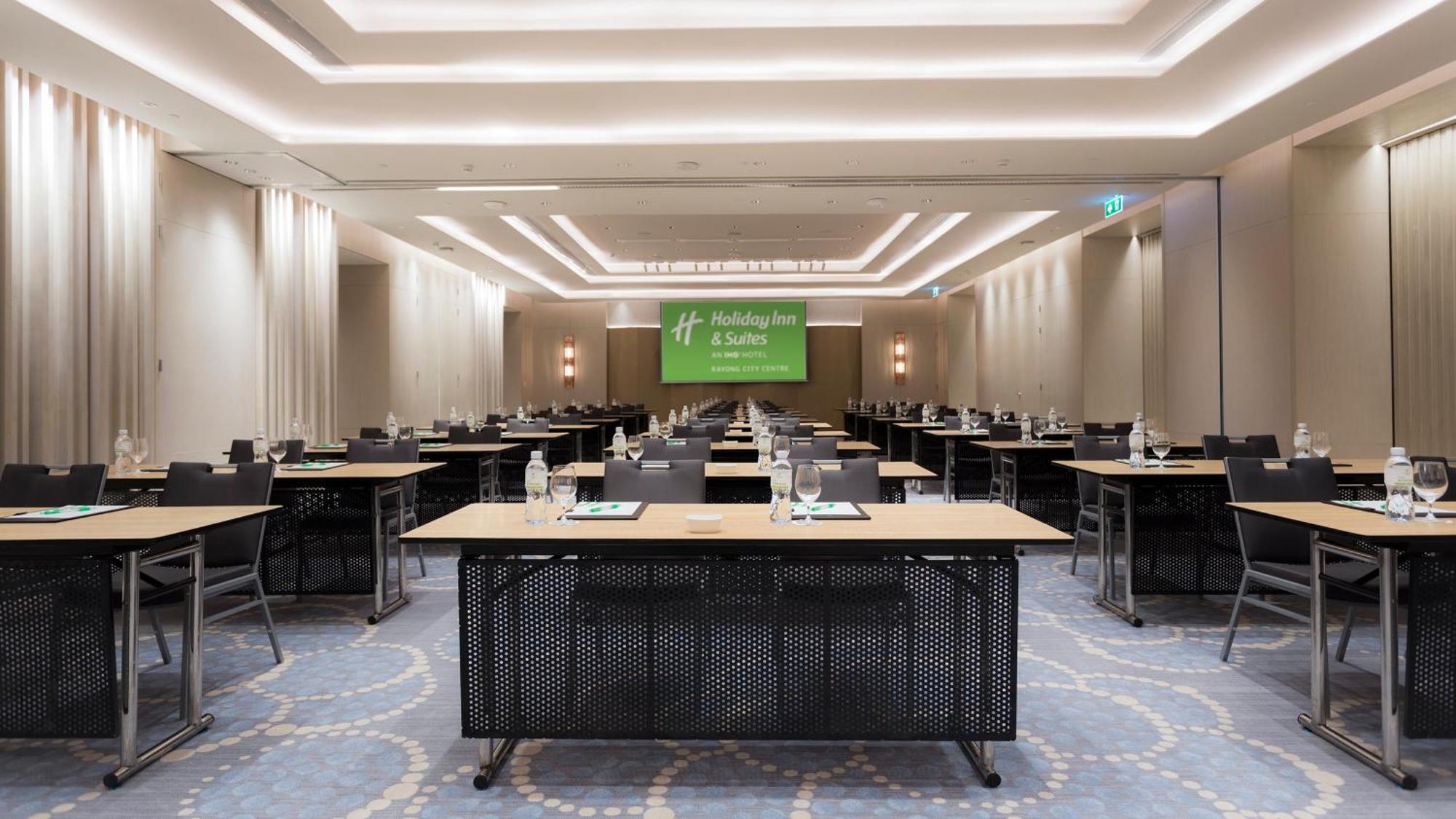 Holiday Inn & Suites Rayong City Centre By Ihg Екстер'єр фото