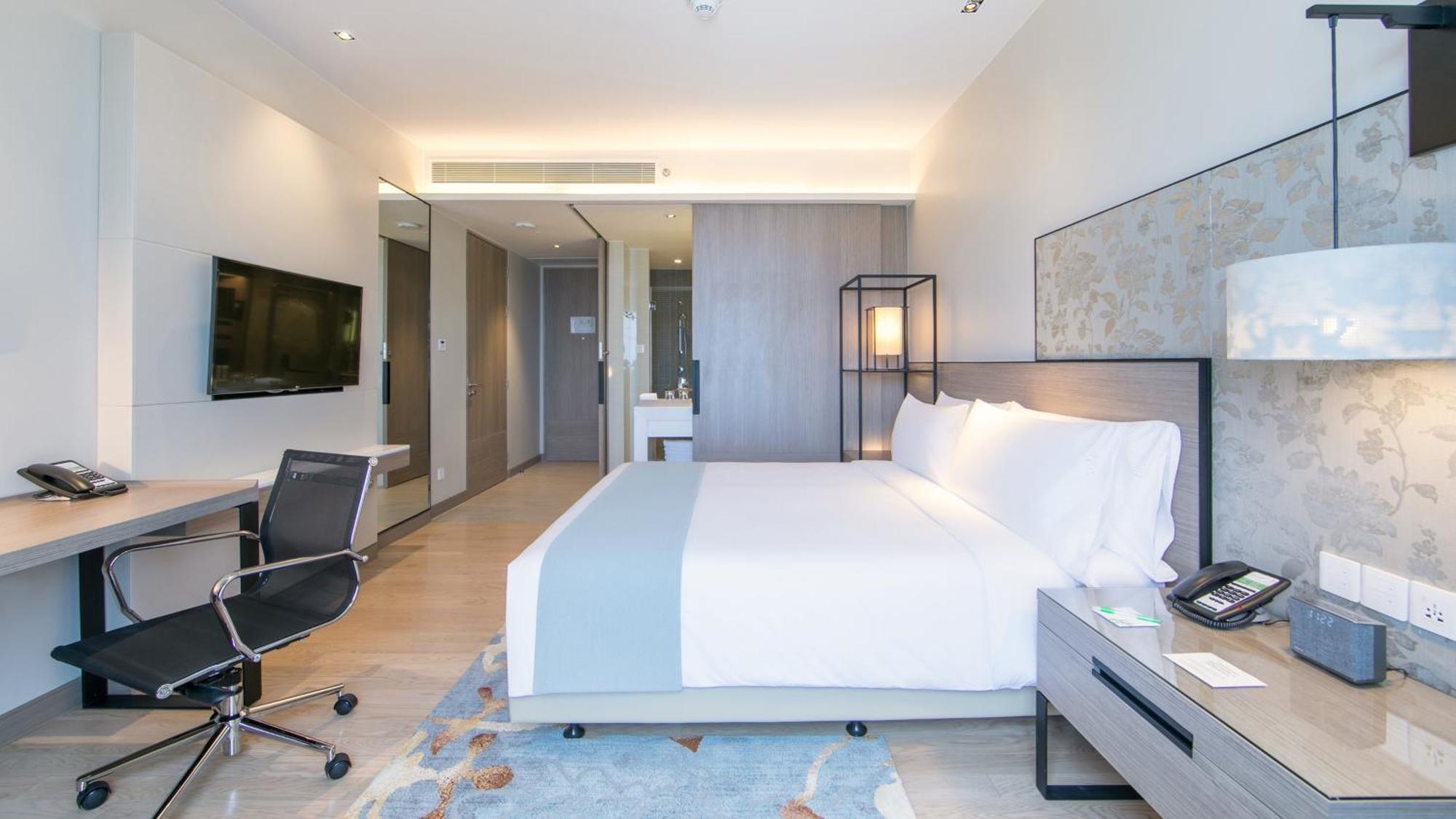 Holiday Inn & Suites Rayong City Centre By Ihg Екстер'єр фото